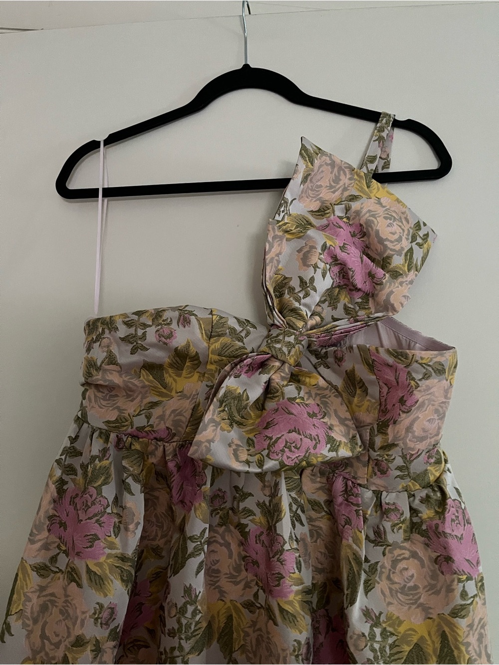 Petal & Pup Betina Bow Floral Maxi Dress - Picture 4 of 6